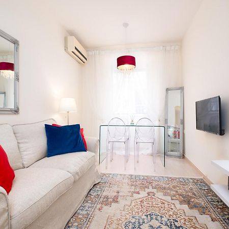 Nadiona Suites Red & Cream Corfu  Εξωτερικό φωτογραφία