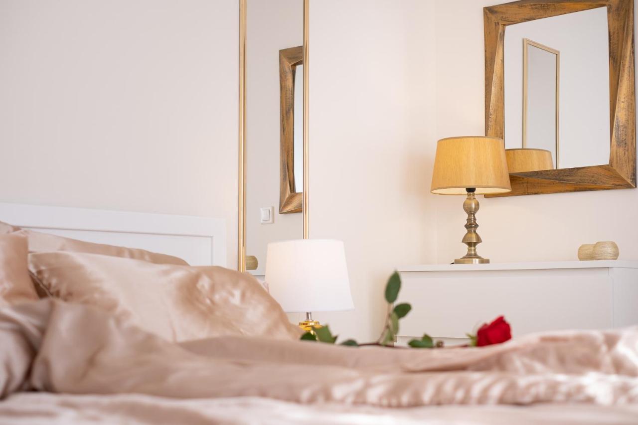 Nadiona Suites Red & Cream Corfu  Εξωτερικό φωτογραφία