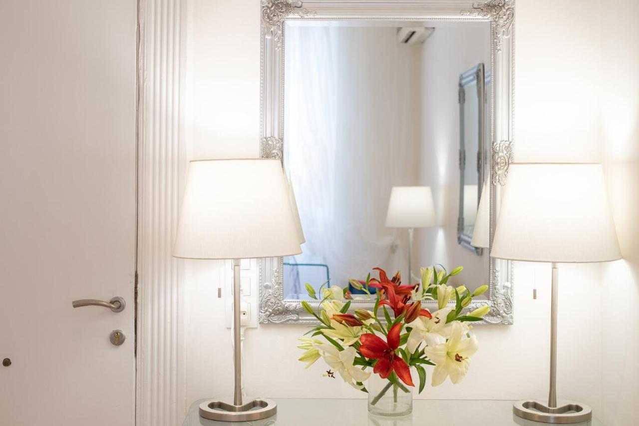 Nadiona Suites Red & Cream Corfu  Εξωτερικό φωτογραφία