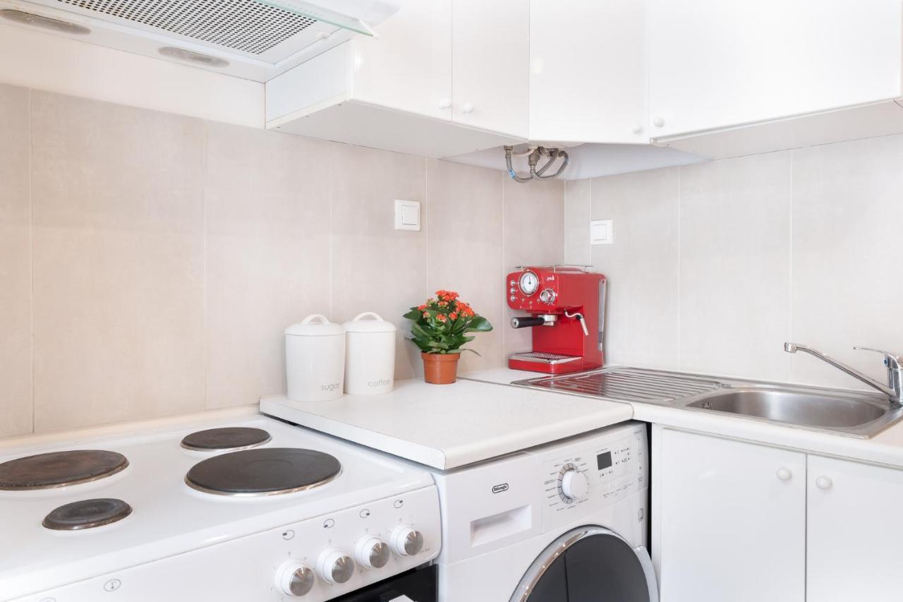 Nadiona Suites Red & Cream Corfu  Εξωτερικό φωτογραφία