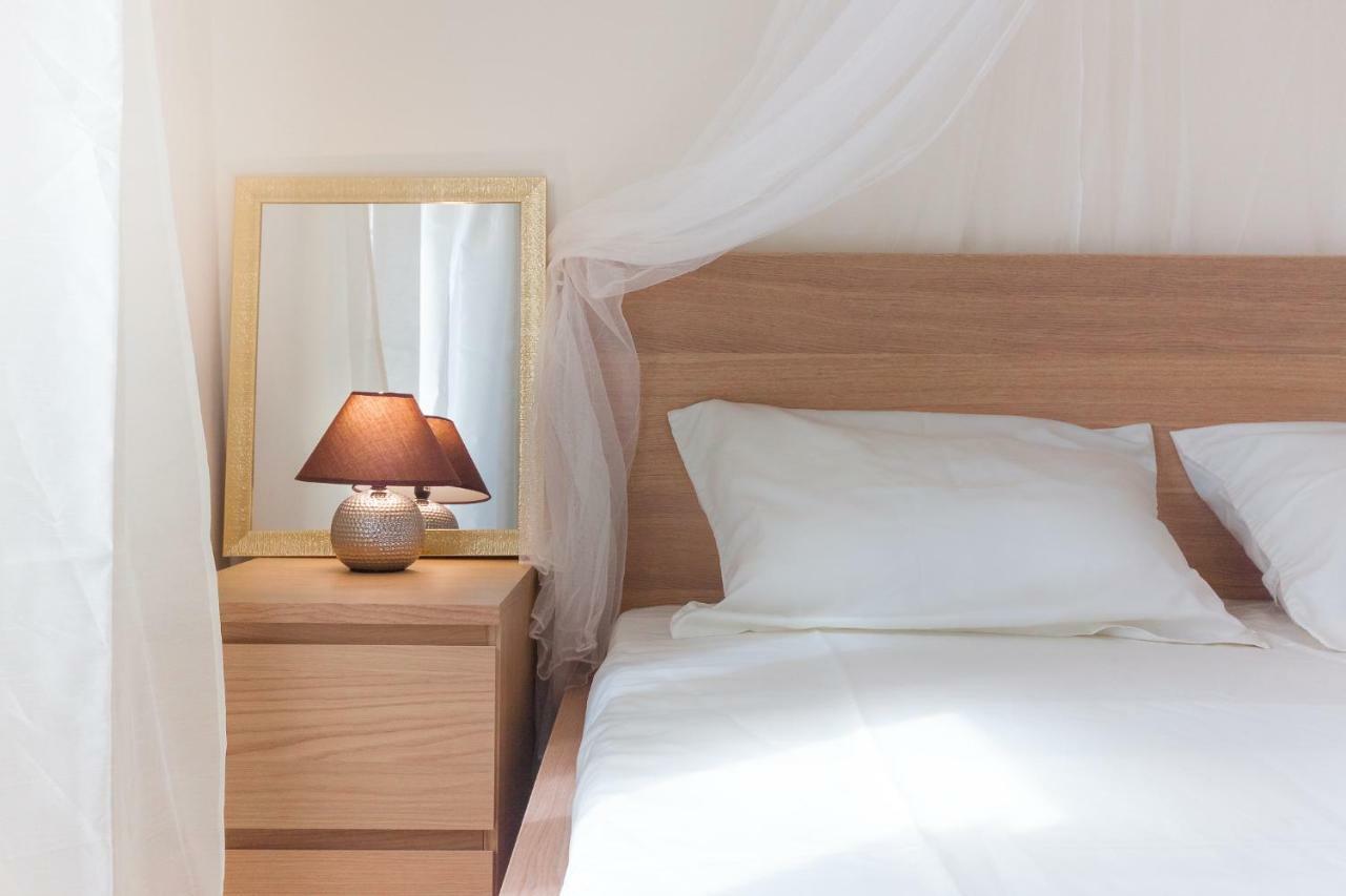 Nadiona Suites Red & Cream Corfu  Εξωτερικό φωτογραφία