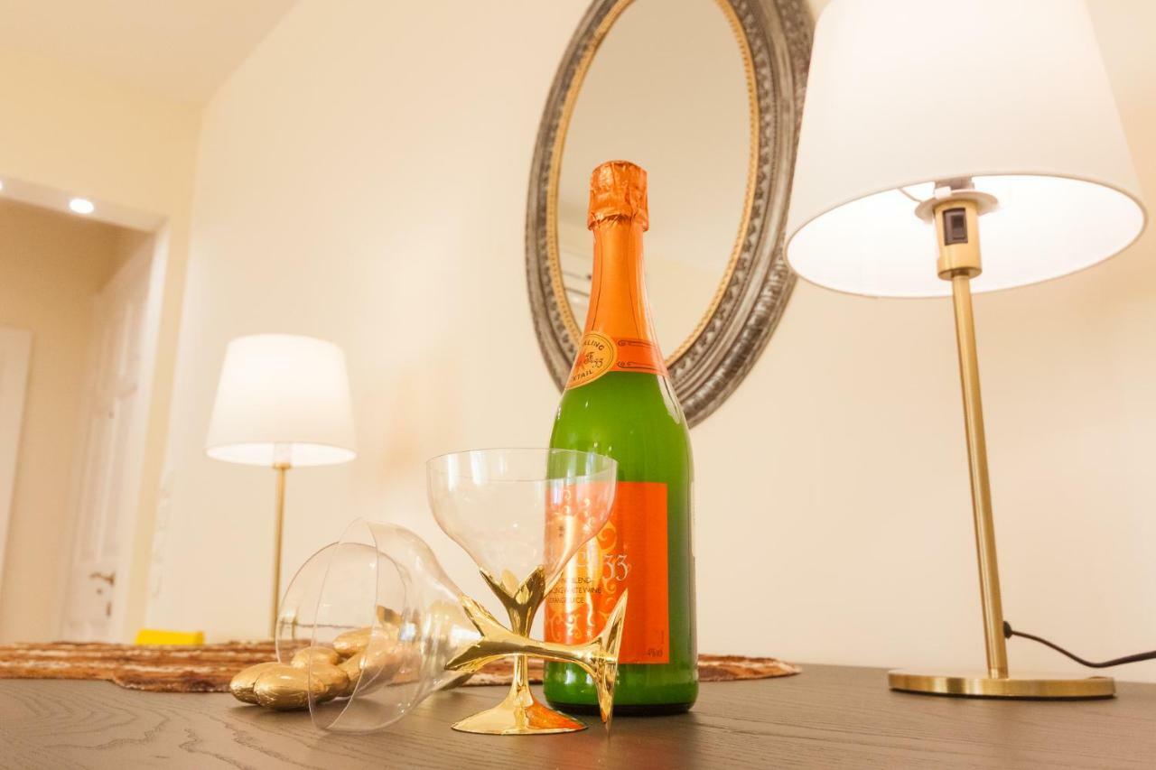 Nadiona Suites Red & Cream Corfu  Εξωτερικό φωτογραφία